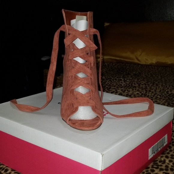 Booties - Picture 3 of 5